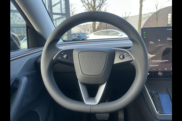 Tesla Model Y Premium Long Range AWD 75 kWh NIEUWE AUTO / DIRECT LEVERBAAR | AUTOPILOT| VOLLEDIGE TESLA GARANTIE T/M 08/2029 OF 80.000KM| DE HOOGVOLTACCU EN AANDRIJFLIJN TOT 2033 of 192.000KM |