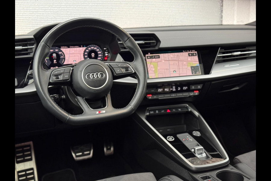 Audi A3 Sportback 45 TFSI e S edition Pano/RS seats/Matrix/Blindspot