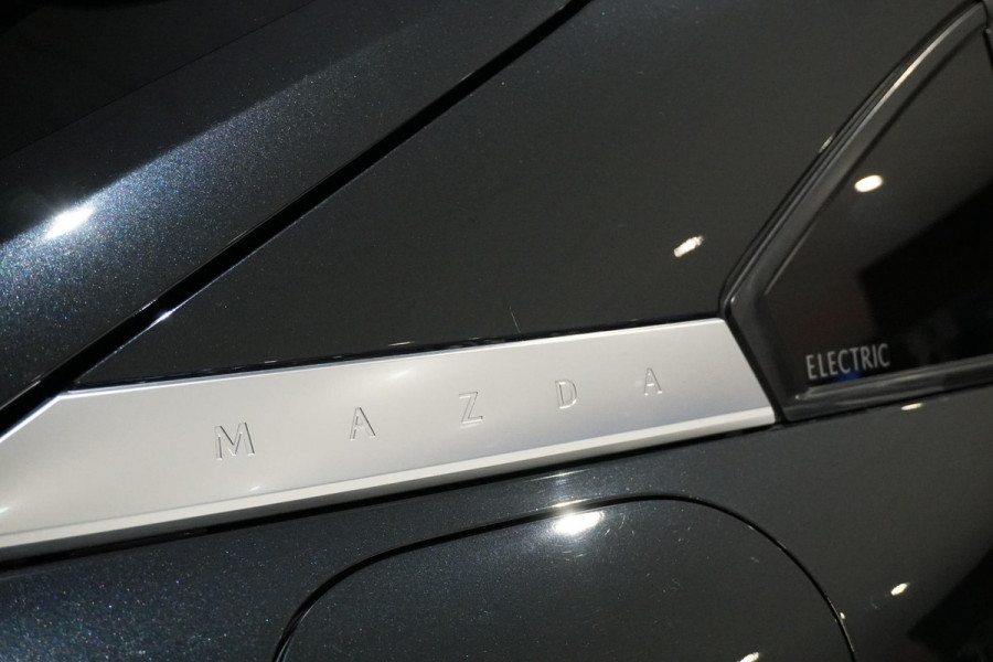Mazda MX-30 e-SkyActiv 145 First Edition 36 kWh