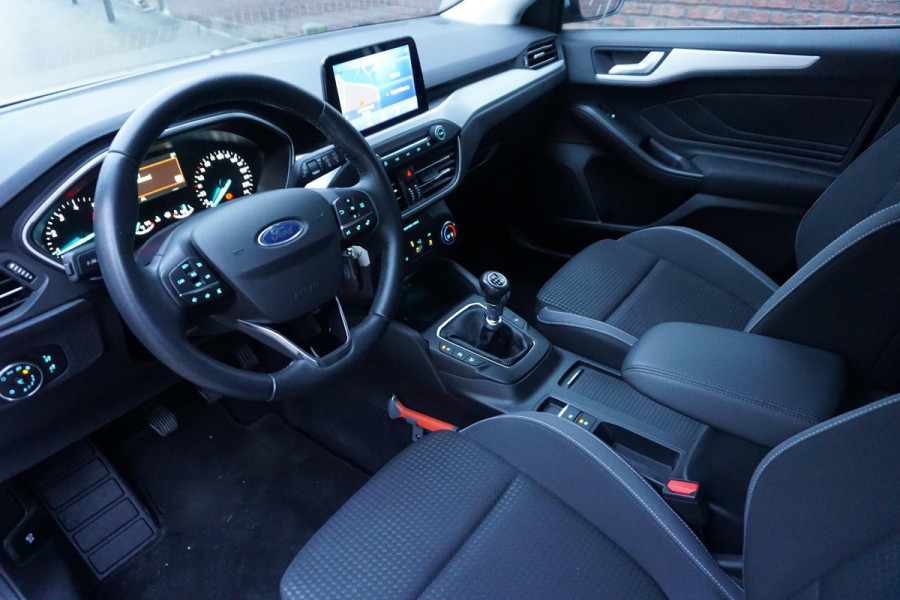 Ford FOCUS Wagon 1.0 EcoBoost 125PK Hybrid Business/Camera/ December 2020/Rijklaarprijs.