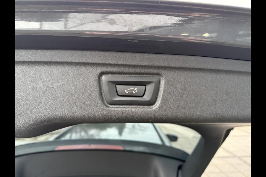 BMW 3 Serie Touring 320e Aut. Business Ed. Plus | Navi | Camera | Leder | Dravit Grau |