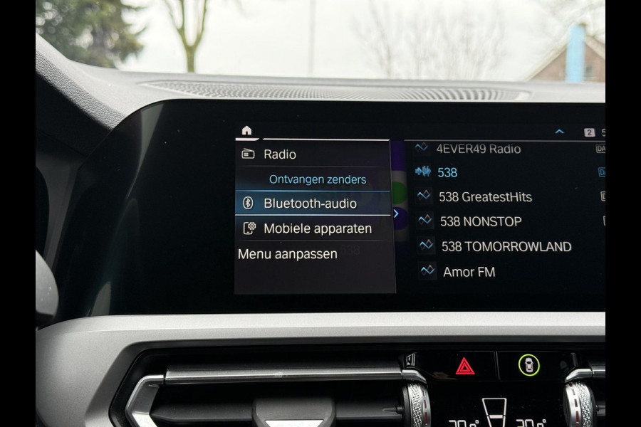 BMW 3 Serie Touring 320e Aut. Business Ed. Plus | Navi | Camera | Leder | Dravit Grau |