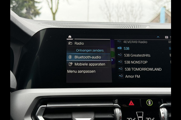 BMW 3 Serie Touring 320e Aut. Business Ed. Plus | Navi | Camera | Leder | Dravit Grau |