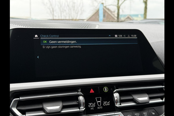 BMW 3 Serie Touring 320e Aut. Business Ed. Plus | Navi | Camera | Leder | Dravit Grau |