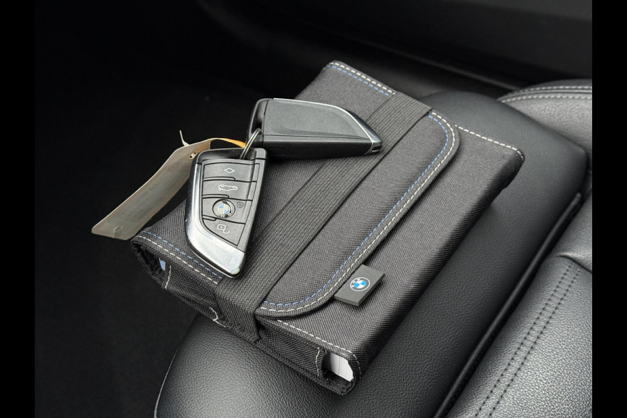 BMW 3 Serie Touring 320e Aut. Business Ed. Plus | Navi | Camera | Leder | Dravit Grau |