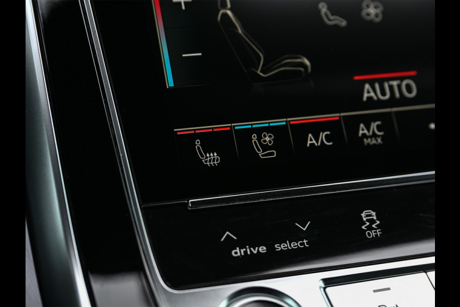 Audi Q8 55 TFSI e quattro Pro Line S · Panoramadak · RS Seats · Ambiance interieur · B&O Sound · 360 Camera · Adaptive Cruise · Soft Clo