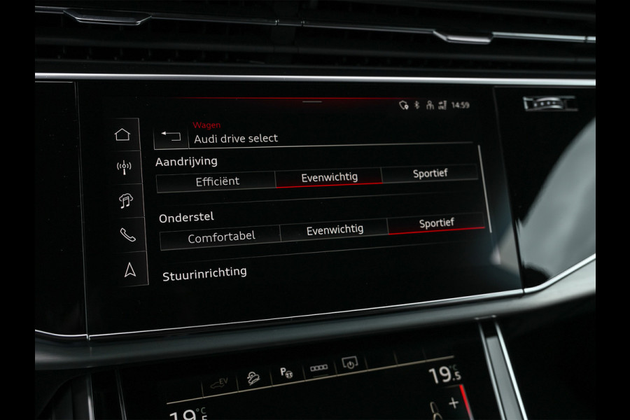 Audi Q8 55 TFSI e quattro Pro Line S · Panoramadak · RS Seats · Ambiance interieur · B&O Sound · 360 Camera · Adaptive Cruise · Soft Clo