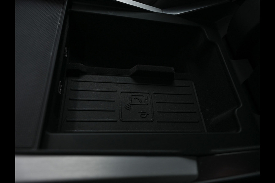 Audi Q8 55 TFSI e quattro Pro Line S · Panoramadak · RS Seats · Ambiance interieur · B&O Sound · 360 Camera · Adaptive Cruise · Soft Clo