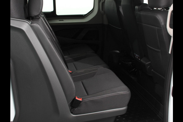 Renault Trafic 2.0 Blue dC1 150 EDC T29 L2H1 Extra Dubbele Cabine Navigatie  Airco  Lichtmetalen velgen  Betimmering  Trekhaak  Camera Parkeer sensoren  Dab