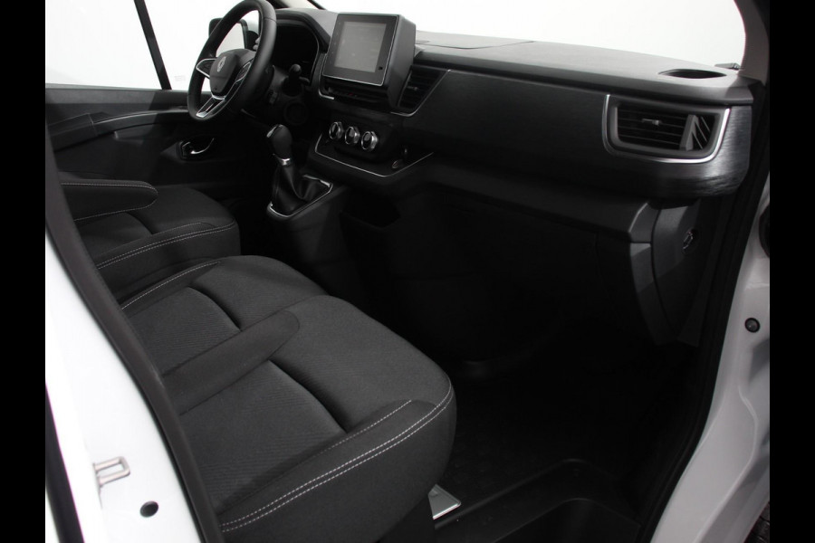 Renault Trafic 2.0 Blue dC1 150 EDC T29 L2H1 Extra Dubbele Cabine Navigatie  Airco  Lichtmetalen velgen  Betimmering  Trekhaak  Camera Parkeer sensoren  Dab