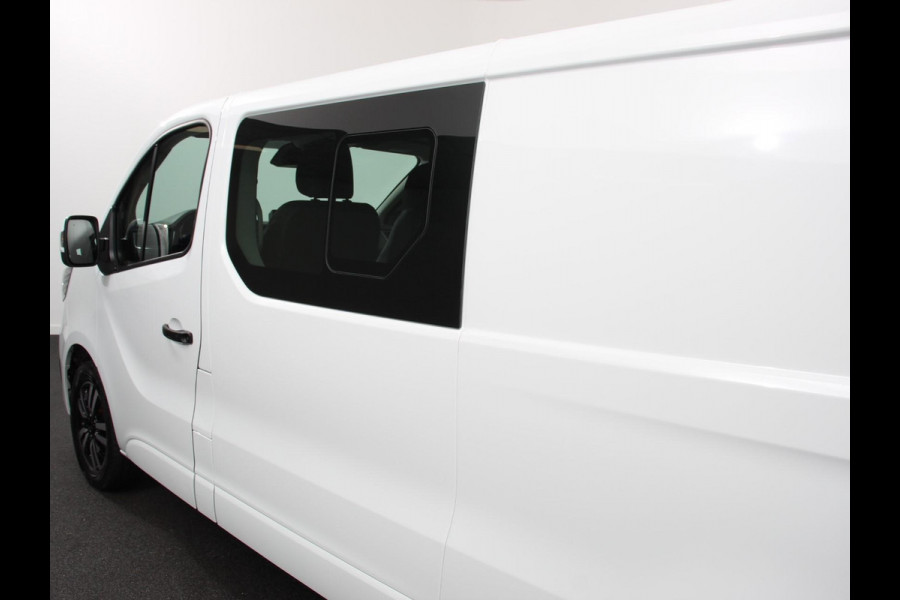 Renault Trafic 2.0 Blue dC1 150 EDC T29 L2H1 Extra Dubbele Cabine Navigatie  Airco  Lichtmetalen velgen  Betimmering  Trekhaak  Camera Parkeer sensoren  Dab