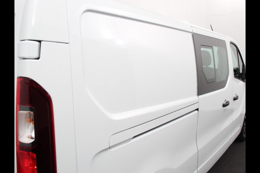 Renault Trafic 2.0 Blue dC1 150 EDC T29 L2H1 Extra Dubbele Cabine Navigatie  Airco  Lichtmetalen velgen  Betimmering  Trekhaak  Camera Parkeer sensoren  Dab