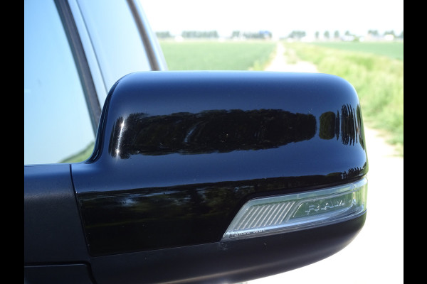 Dodge Ram 1500 5.7 V8 4x4 Crew Cab Limited