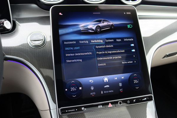 Mercedes-Benz CLE Coupé 200 AMG Line | Distronic | Memory | Burmester | Panoramadak | HUD | Digital Light | Verwarmd Stuurwiel | Surround Camera | Keyless Go | Nightpakket |