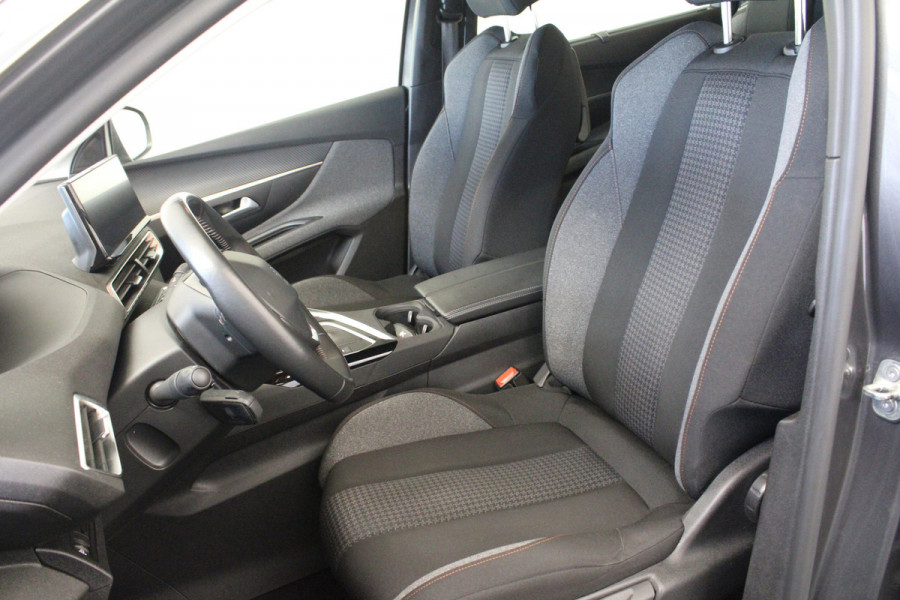 Peugeot 5008 1.2 PureTech Active Pack Business |Navi|Camera|Carplay|