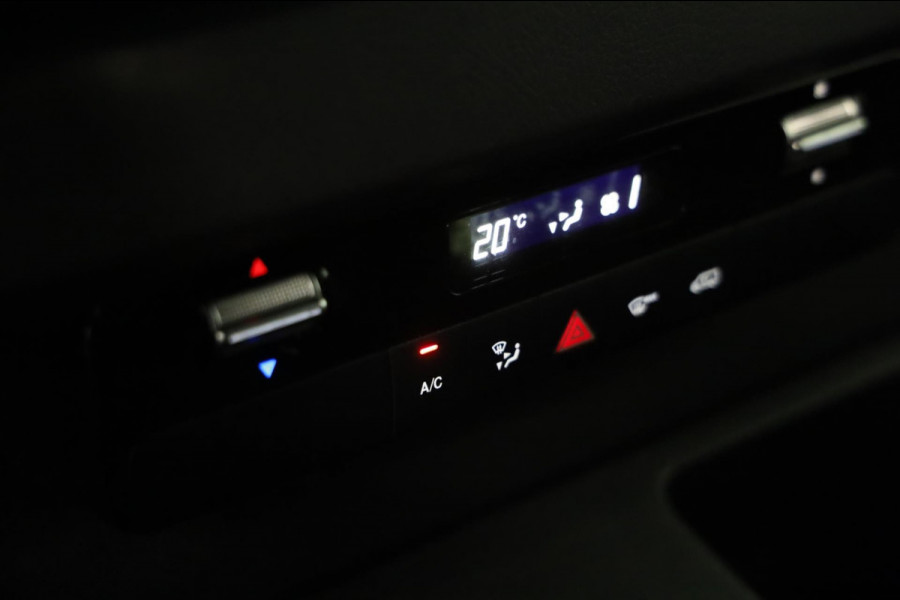 Mercedes-Benz Sprinter 319 CDI 3.0 L3/H2 190PK 77DKM CAMERA CLIMA CRUISE CONTR TREKHAAK LEDER LEASE v/a 144,- p.m. INRUIL MOGELIJK