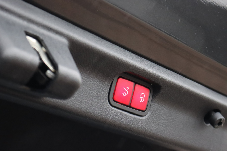 Mercedes-Benz EQE 350+ AMG Line 91 kWh | Panoramadak | Distronic | Rijassistentiepakket | Memory | Leder | Camera | Stoelverwarming V+A | Keyless Go | Nightpakket |