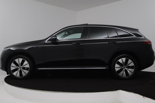 Mercedes-Benz EQC 400 4MATIC Premium (SCHUIFDAK, CAMERA, STOELVERWARMING, SFEERVERLICHTING, GOED ONDERHOUDEN)