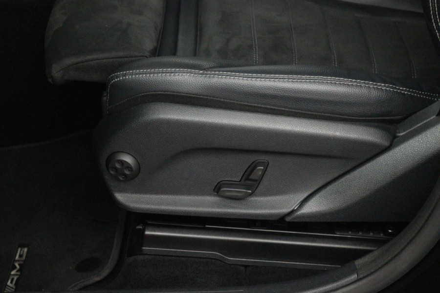 Mercedes-Benz EQC 400 4MATIC Premium (SCHUIFDAK, CAMERA, STOELVERWARMING, SFEERVERLICHTING, GOED ONDERHOUDEN)