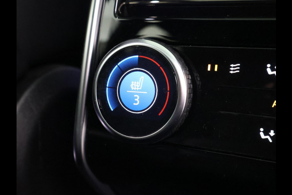 Land Rover Range Rover 3.0 D300 HSE MHEV *BTW* SHADOW PACK + MASSAGE | HEAD-UP | SFEERVERL. | KOELBOX | TREKHAAK