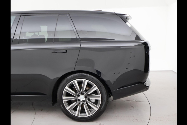 Land Rover Range Rover 3.0 D300 HSE MHEV *BTW* SHADOW PACK + MASSAGE | HEAD-UP | SFEERVERL. | KOELBOX | TREKHAAK