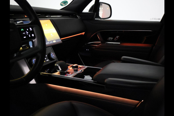 Land Rover Range Rover 3.0 D300 HSE MHEV *BTW* SHADOW PACK + MASSAGE | HEAD-UP | SFEERVERL. | KOELBOX | TREKHAAK