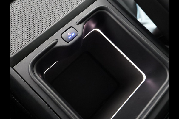 Land Rover Range Rover 3.0 D300 HSE MHEV *BTW* SHADOW PACK + MASSAGE | HEAD-UP | SFEERVERL. | KOELBOX | TREKHAAK