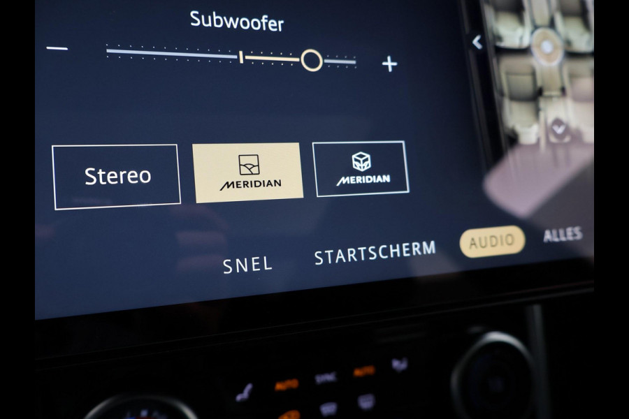 Land Rover Range Rover 3.0 D300 HSE MHEV *BTW* SHADOW PACK + MASSAGE | HEAD-UP | SFEERVERL. | KOELBOX | TREKHAAK