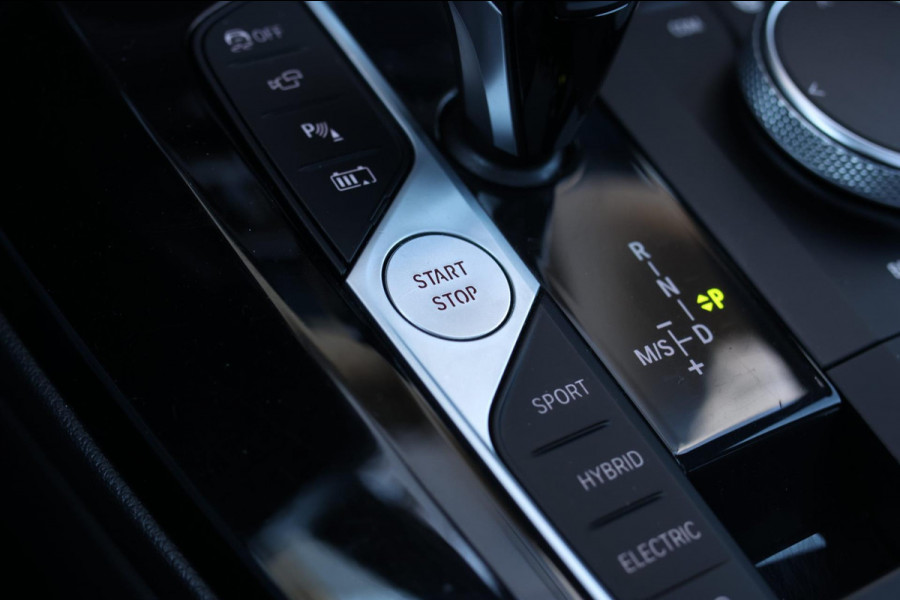 BMW X3 XDrive30e M-Sport *Pano*360 Camera*Stoelventilatie*Laser Led*