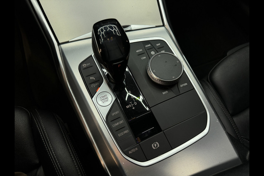 BMW 3 Serie 318i High Exec Pano|M Sport Keyles|Sfeer|H/K|NAP