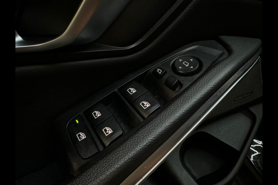 BMW 3 Serie 318i High Exec Pano|M Sport Keyles|Sfeer|H/K|NAP