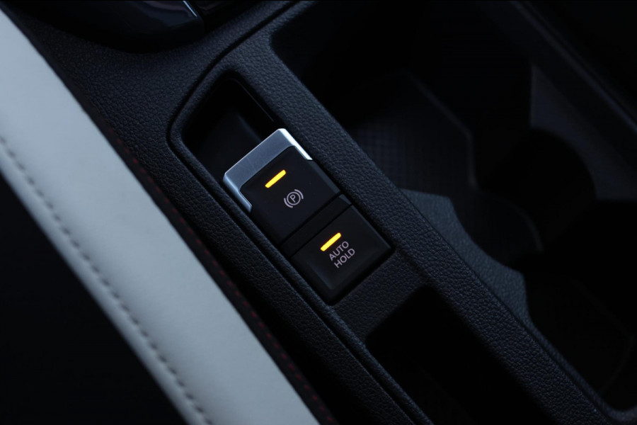 Volkswagen T-Roc 2.0 TSI 4Motion R-Line *Pano*Camera*Trekhaak*Virtual*DSG*