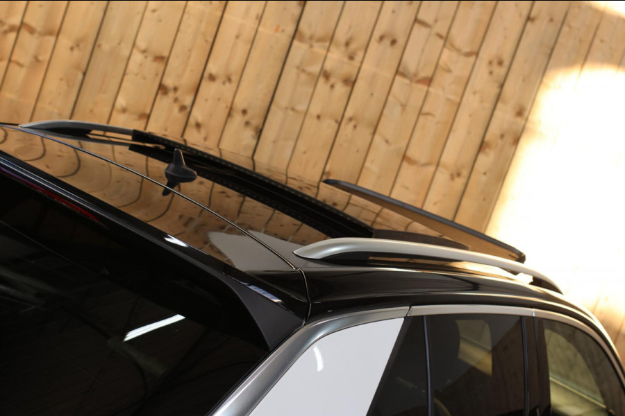 Volkswagen T-Roc 2.0 TSI 4Motion R-Line *Pano*Camera*Trekhaak*Virtual*DSG*