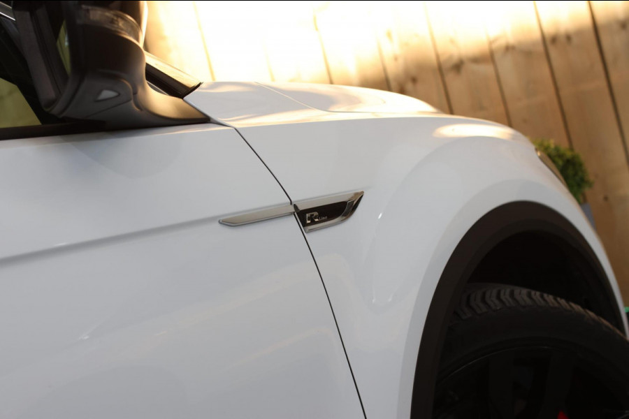 Volkswagen T-Roc 2.0 TSI 4Motion R-Line *Pano*Camera*Trekhaak*Virtual*DSG*