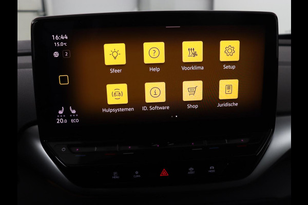 Volkswagen ID.4 First Max 77 kWh | Panoramadak | Stoelverwarming | Head-Up | Trekhaak | 360 Camera | Sfeerverlichting | Half leder | Matrix LED | Carplay | Adaptive cruise | Memory | Keyless | Massage