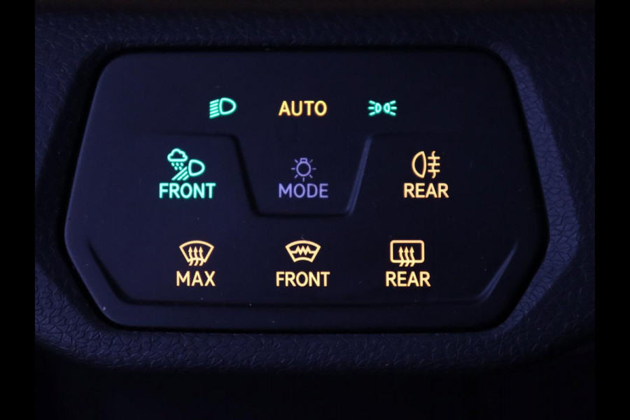 Volkswagen ID.4 First Max 77 kWh | Panoramadak | Stoelverwarming | Head-Up | Trekhaak | 360 Camera | Sfeerverlichting | Half leder | Matrix LED | Carplay | Adaptive cruise | Memory | Keyless | Massage