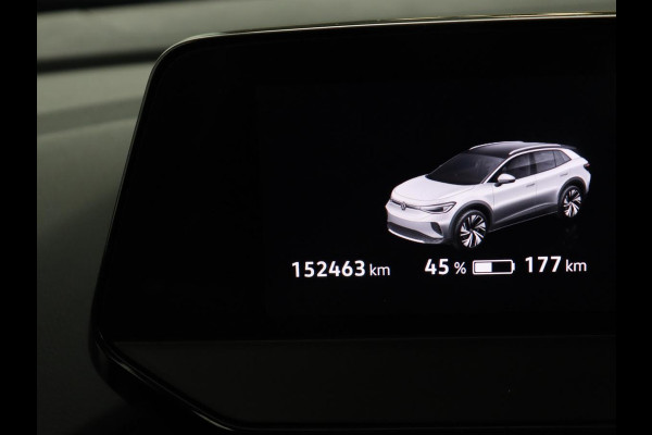 Volkswagen ID.4 First Max 77 kWh | Panoramadak | Stoelverwarming | Head-Up | Trekhaak | 360 Camera | Sfeerverlichting | Half leder | Matrix LED | Carplay | Adaptive cruise | Memory | Keyless | Massage