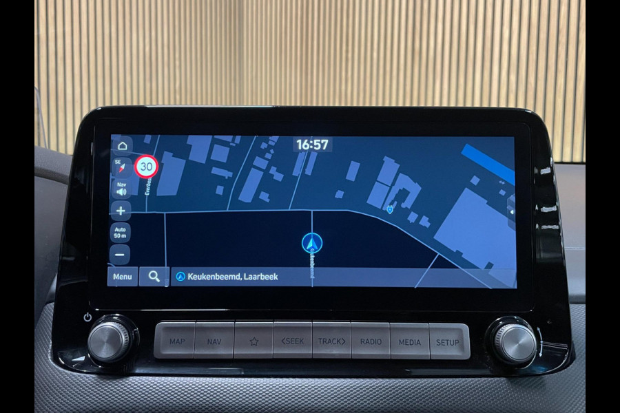 Hyundai Kona EV Fashion 64 kWh|100% SOH|FACELIFT|3-FASE|ACC|NAVI|CAMERA|CARPLAY|NAVI|NL- AUTO|NAP|INCL. BTW|1e EIG.|