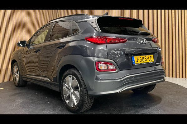 Hyundai Kona EV Fashion 64 kWh|100% SOH|FACELIFT|3-FASE|ACC|NAVI|CAMERA|CARPLAY|NAVI|NL- AUTO|NAP|INCL. BTW|1e EIG.|