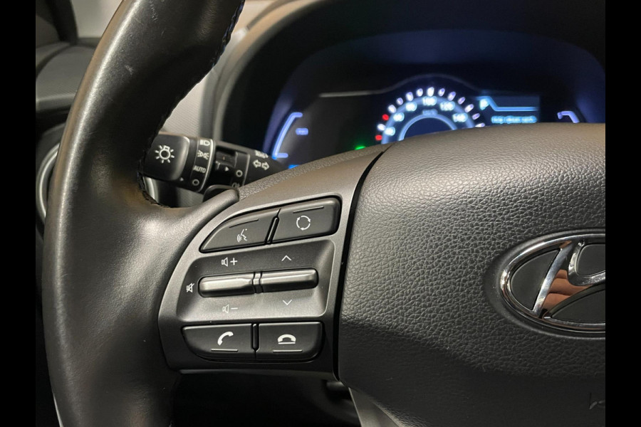 Hyundai Kona EV Fashion 64 kWh|100% SOH|FACELIFT|3-FASE|ACC|NAVI|CAMERA|CARPLAY|NAVI|NL- AUTO|NAP|INCL. BTW|1e EIG.|