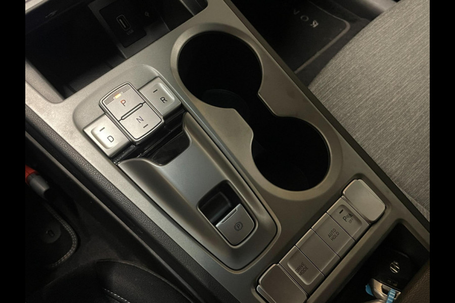 Hyundai Kona EV Fashion 64 kWh|100% SOH|FACELIFT|3-FASE|ACC|NAVI|CAMERA|CARPLAY|NAVI|NL- AUTO|NAP|INCL. BTW|1e EIG.|