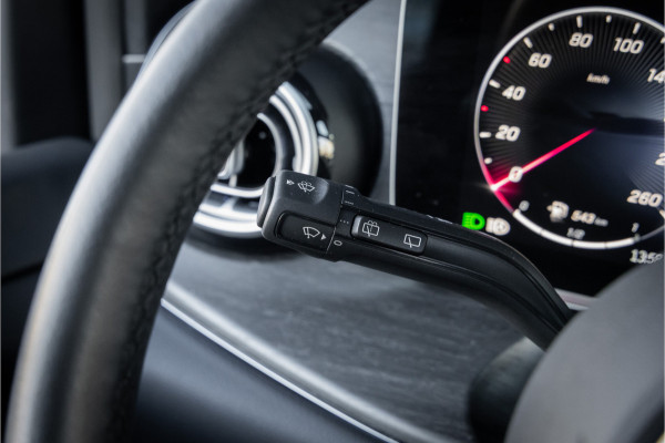 Mercedes-Benz V-Klasse 300d 4 Matic XL DC AMG-Line - Distronic