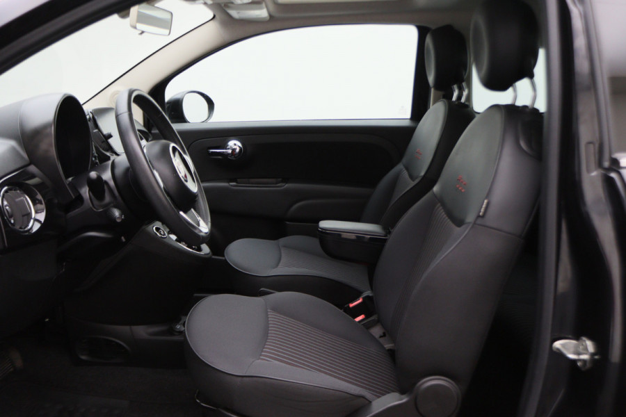 Fiat 500 1.2 Automaat Panoramadak, Cruise, Apple Carplay, Climate, Xenon, PDC, DAB, 16''