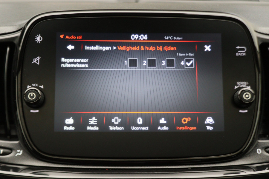 Fiat 500 1.2 Automaat Panoramadak, Cruise, Apple Carplay, Climate, Xenon, PDC, DAB, 16''