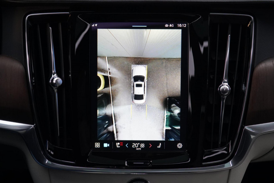 Volvo S90 2.0 T8 AWD Inscription / Luchtvering / Facelift / SOH 99% / Bowers & Wilkins / NL-Auto / Incl BTW / Trekhaak / Bomvol!
