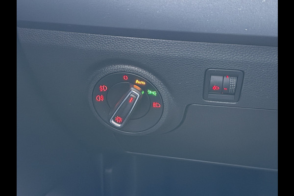 Seat Arona 1.0 TSI Style | Adaptive cruise | Carplay | Dodehoek sensor | Navi | Clima