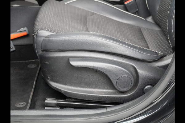 Kia Ceed Sportswagon 1.0 T-GDi DynamicPlusLine Airco - Apple Carplay/Android Auto - Navigatie - Cruise Control - Climate Control - Stuur/Stoel Verwarming - Fabrieksgarantie tot 04-2027