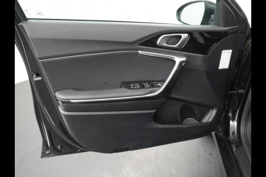 Kia Ceed Sportswagon 1.0 T-GDi DynamicPlusLine Airco - Apple Carplay/Android Auto - Navigatie - Cruise Control - Climate Control - Stuur/Stoel Verwarming - Fabrieksgarantie tot 04-2027