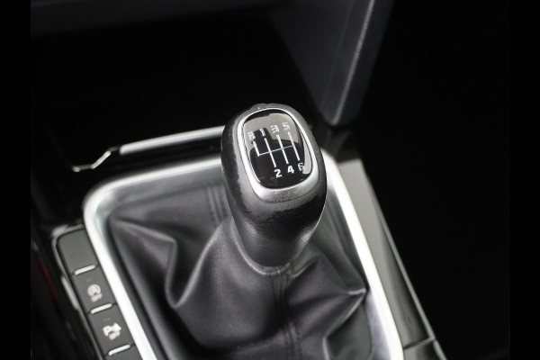 Kia Ceed Sportswagon 1.0 T-GDi DynamicPlusLine Airco - Apple Carplay/Android Auto - Navigatie - Cruise Control - Climate Control - Stuur/Stoel Verwarming - Fabrieksgarantie tot 04-2027