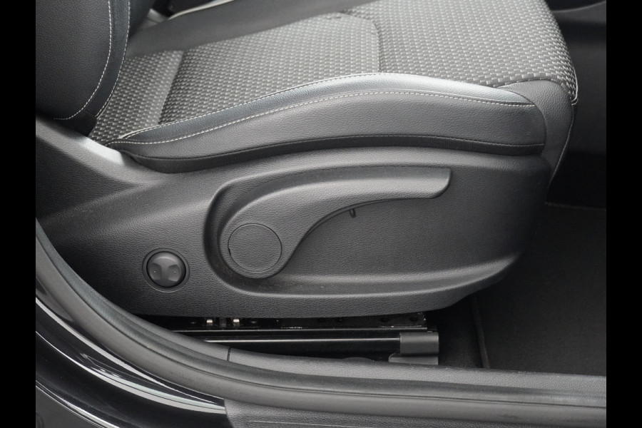 Kia Ceed Sportswagon 1.0 T-GDi DynamicPlusLine Airco - Apple Carplay/Android Auto - Navigatie - Cruise Control - Climate Control - Stuur/Stoel Verwarming - Fabrieksgarantie tot 04-2027